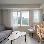 Starveil 207 By Aavalevi Apartament